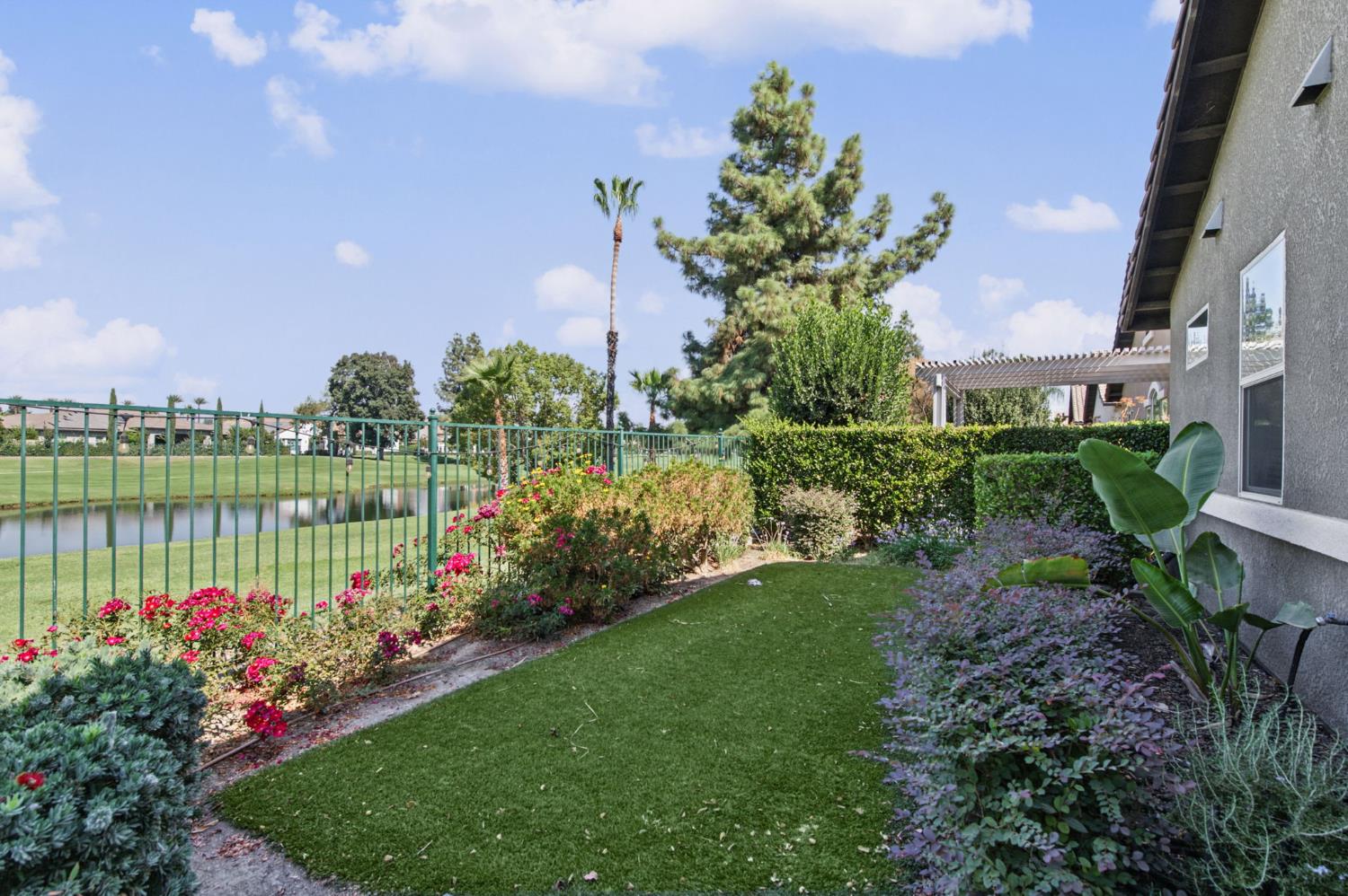 1728 E Green Sage Ave, Fresno, CA 93730