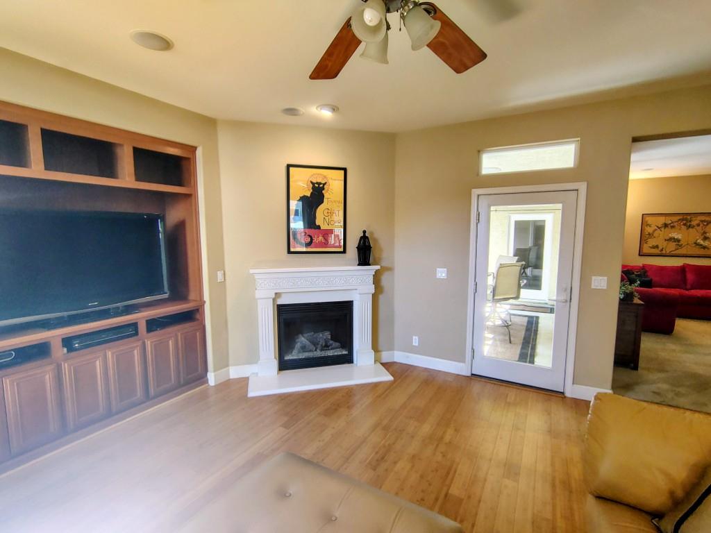 474 Serena Ave, Clovis, CA 93619