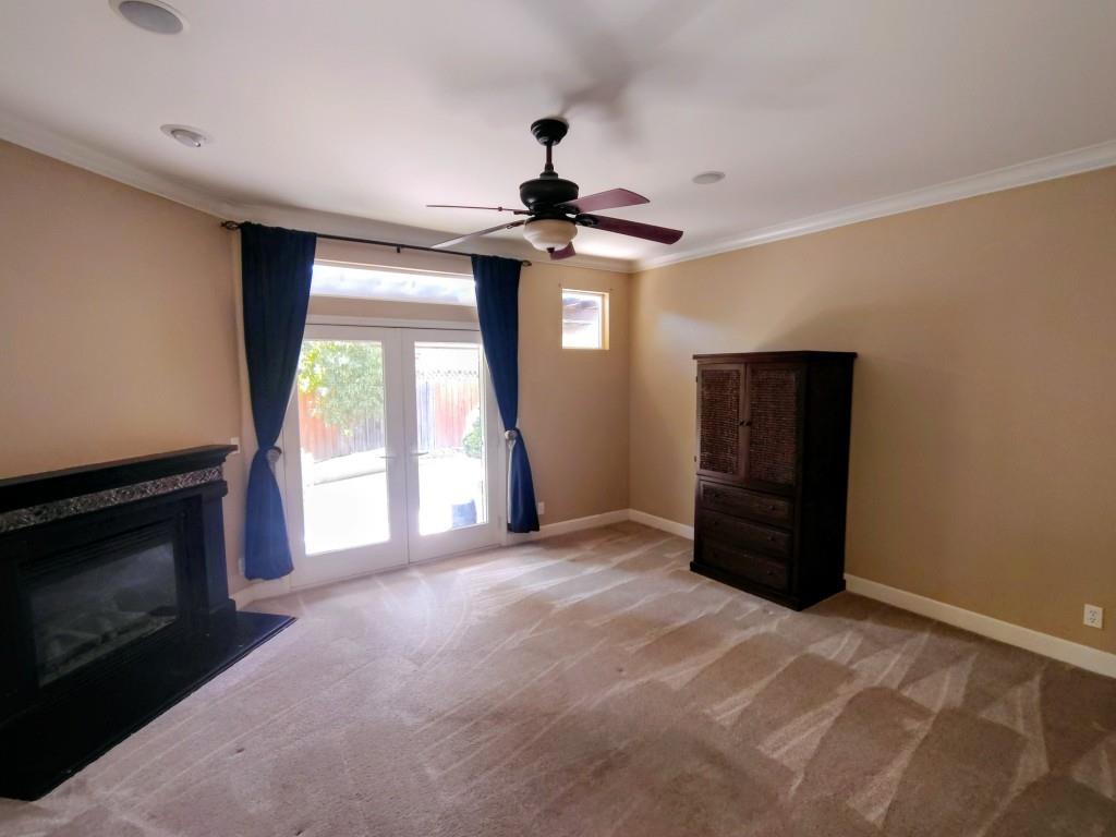 474 Serena Ave, Clovis, CA 93619
