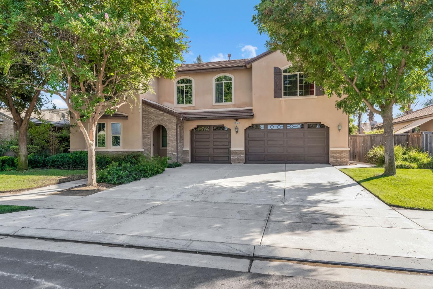 3154 Mitchell Ave, Clovis, CA 93619