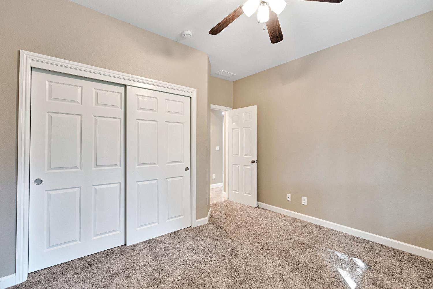 3154 Mitchell Ave, Clovis, CA 93619