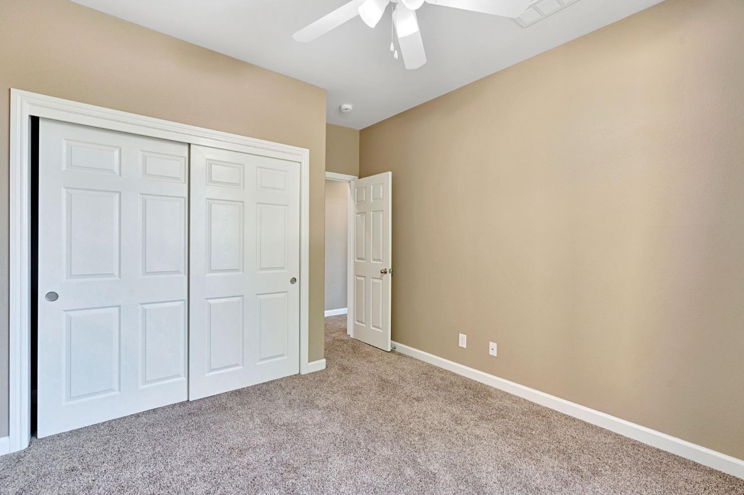 3154 Mitchell Ave, Clovis, CA 93619