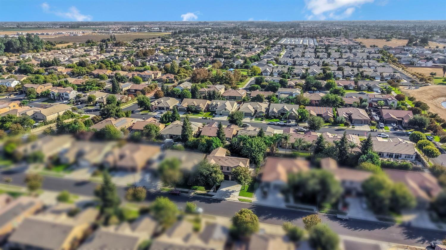 3154 Mitchell Ave, Clovis, CA 93619