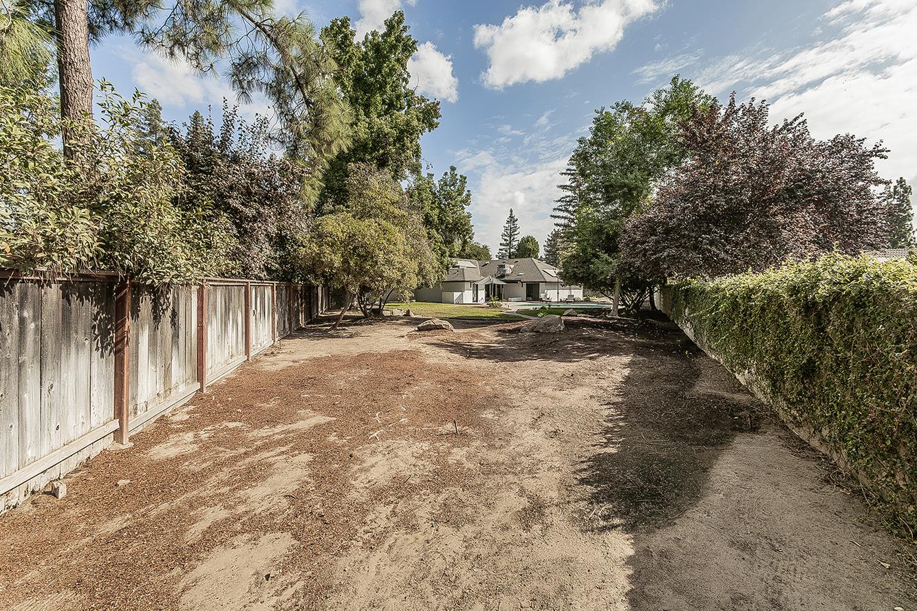 3729 W Fir Ave, Fresno, CA 93711