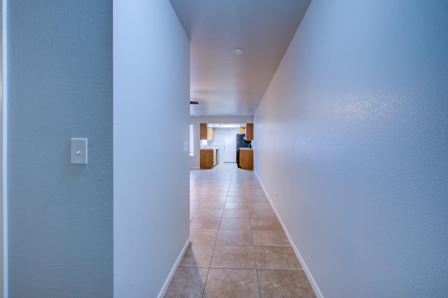 1342 Frankfort Ct, Merced, CA 95348