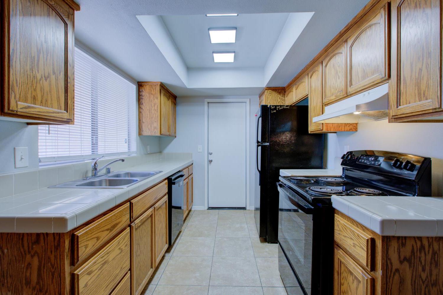 1342 Frankfort Ct, Merced, CA 95348