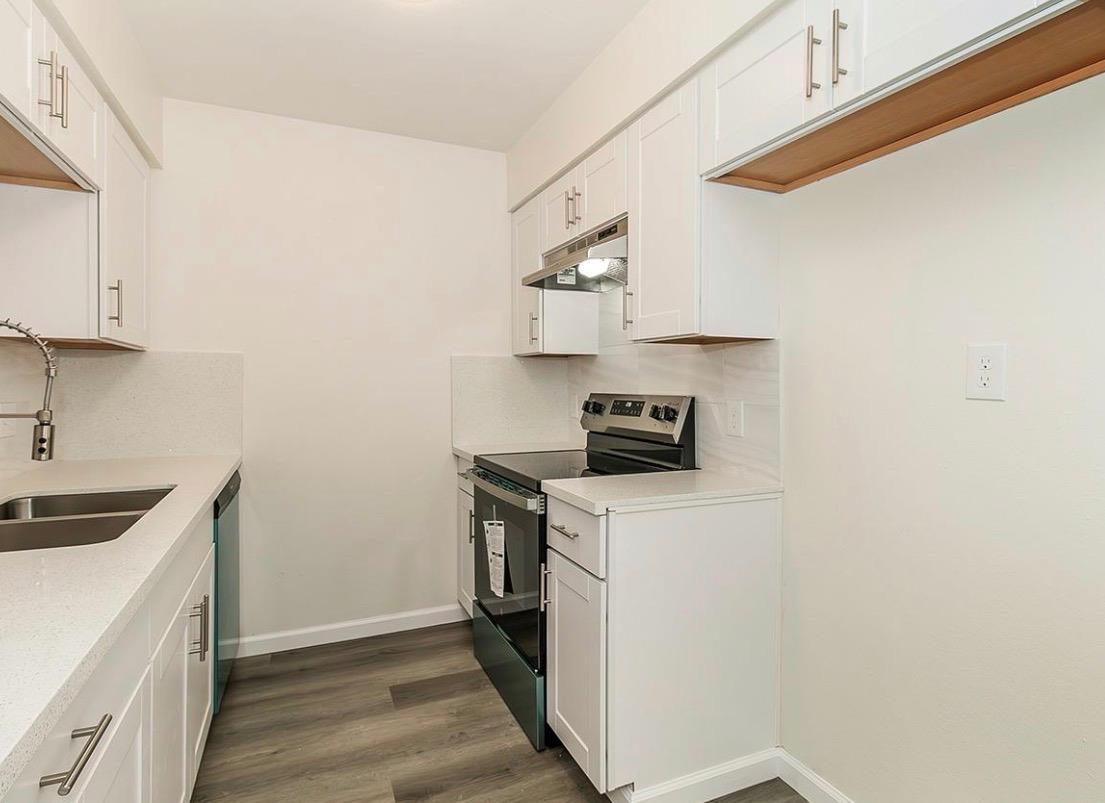 82 W Sierra Ave #102, Fresno, CA 93704