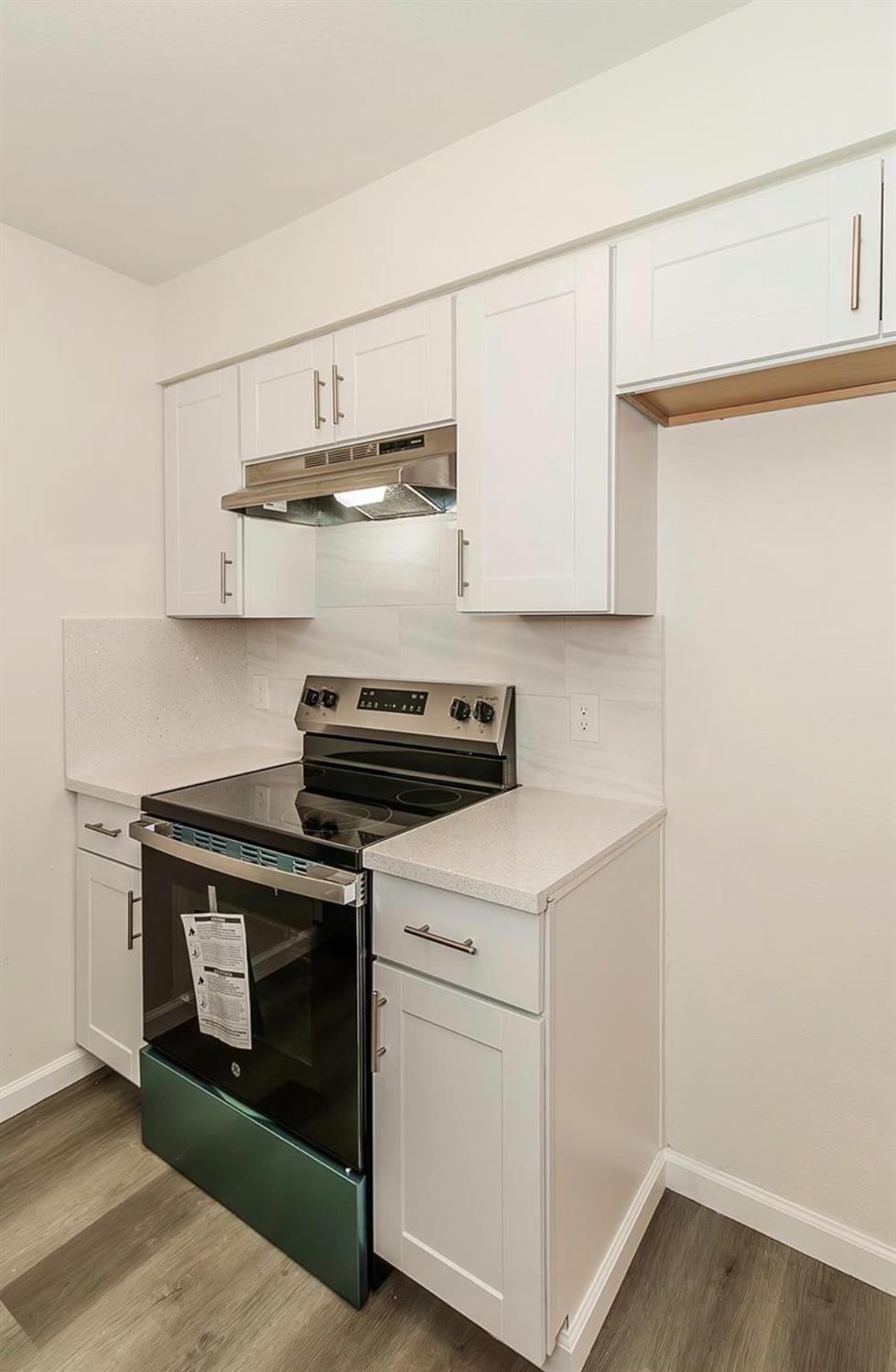 82 W Sierra Ave #102, Fresno, CA 93704