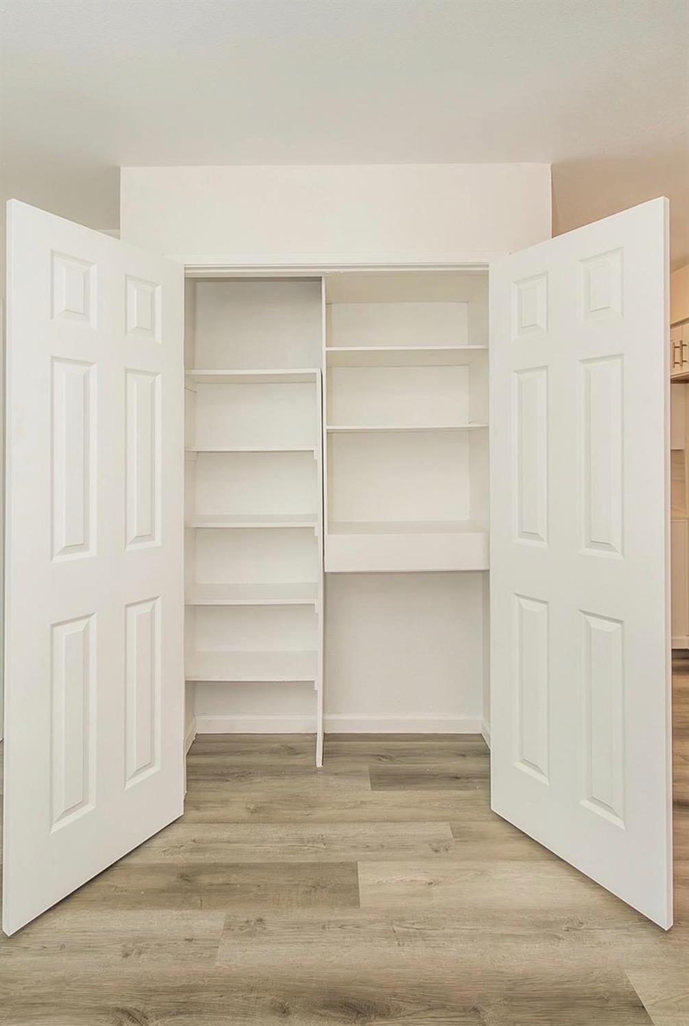 82 W Sierra Ave #102, Fresno, CA 93704