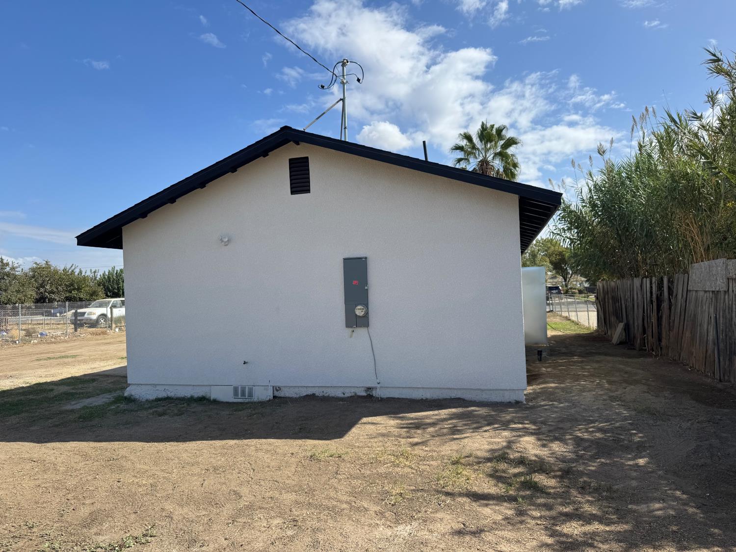 11774 3Rd Pl, Hanford, CA 93230