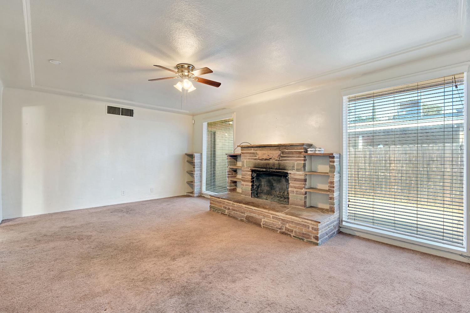 4739 E Princeton Ave, Fresno, CA 93703
