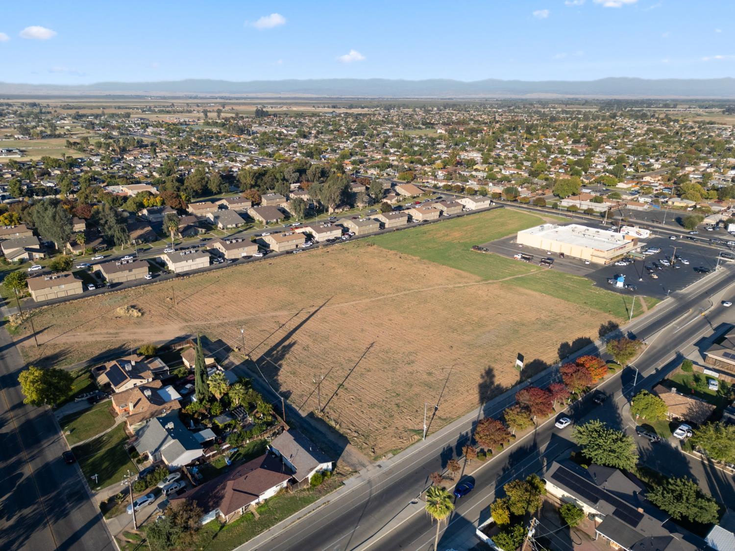 0 0 E Cleveland Ave, Madera, CA 93638