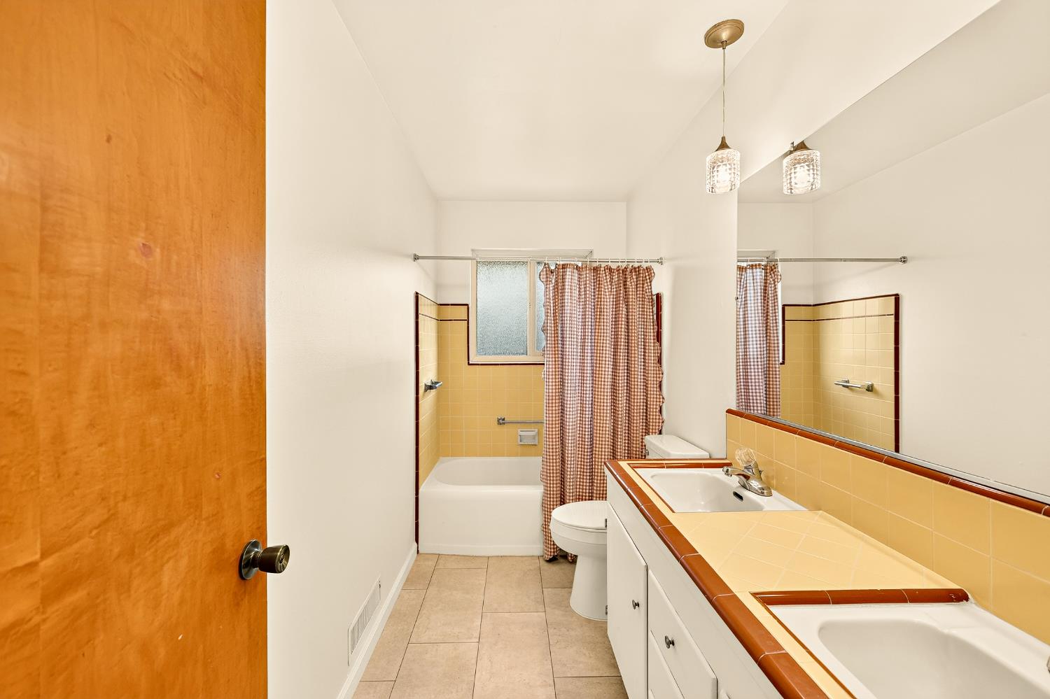 1523 Tamarack Ave, Atwater, CA 95301