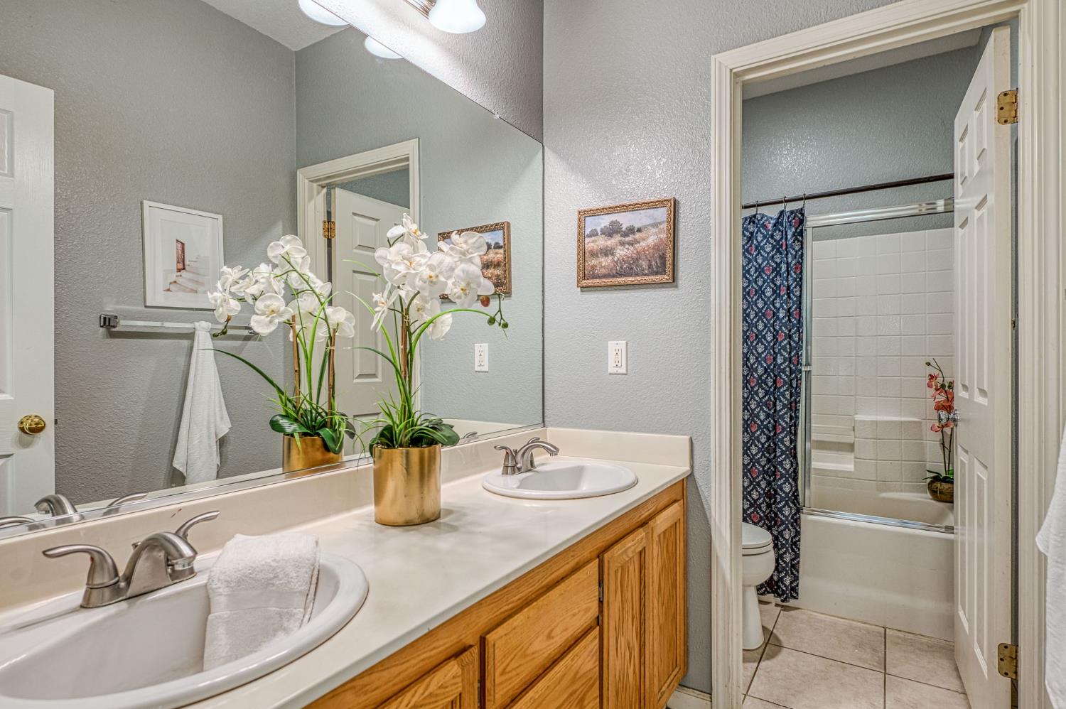 588 Peach Dr, Chowchilla, CA 93610