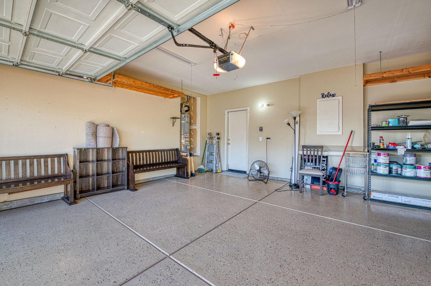 588 Peach Dr, Chowchilla, CA 93610