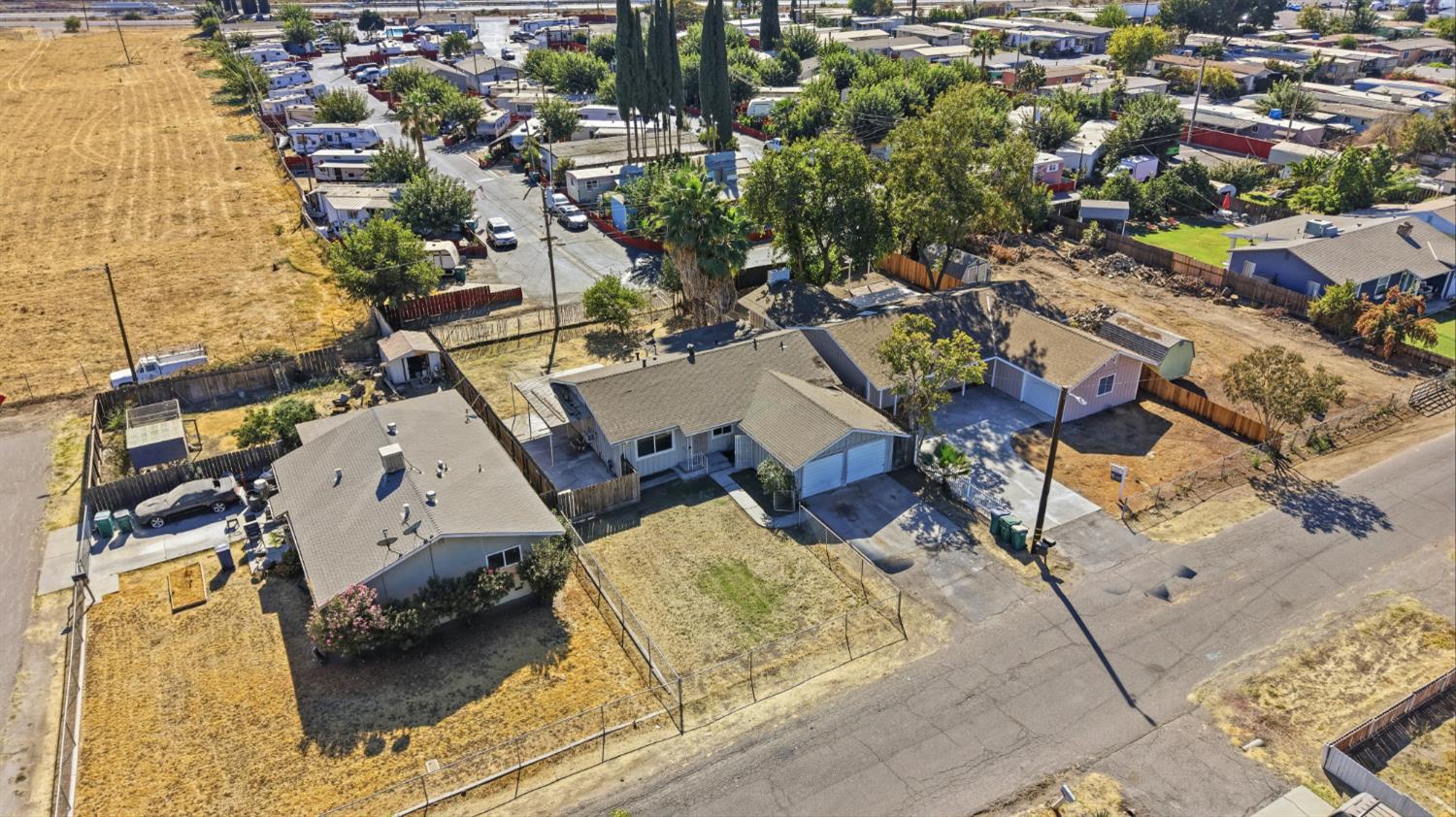 2075 Cabot Ave, Merced, CA 95348