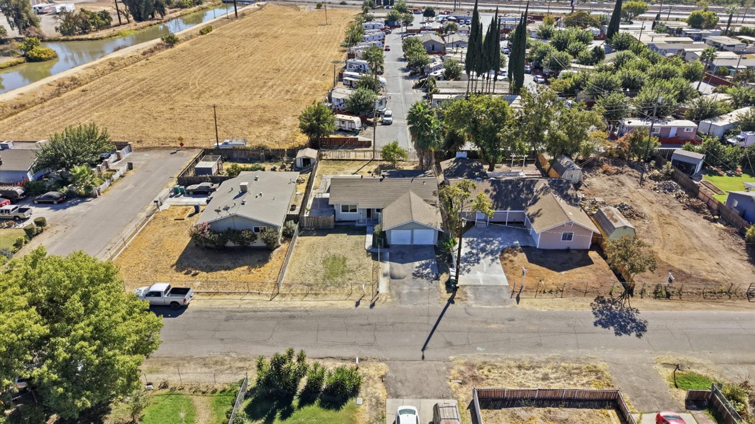 2075 Cabot Ave, Merced, CA 95348
