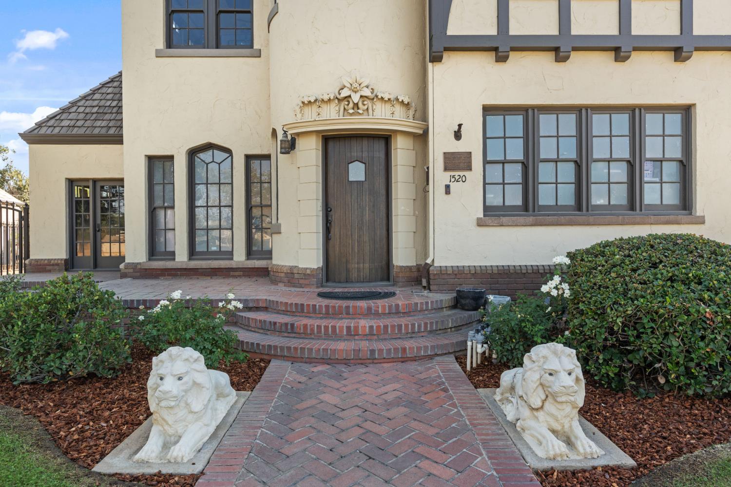 1502 1520 E Olive, Fresno, CA 93728