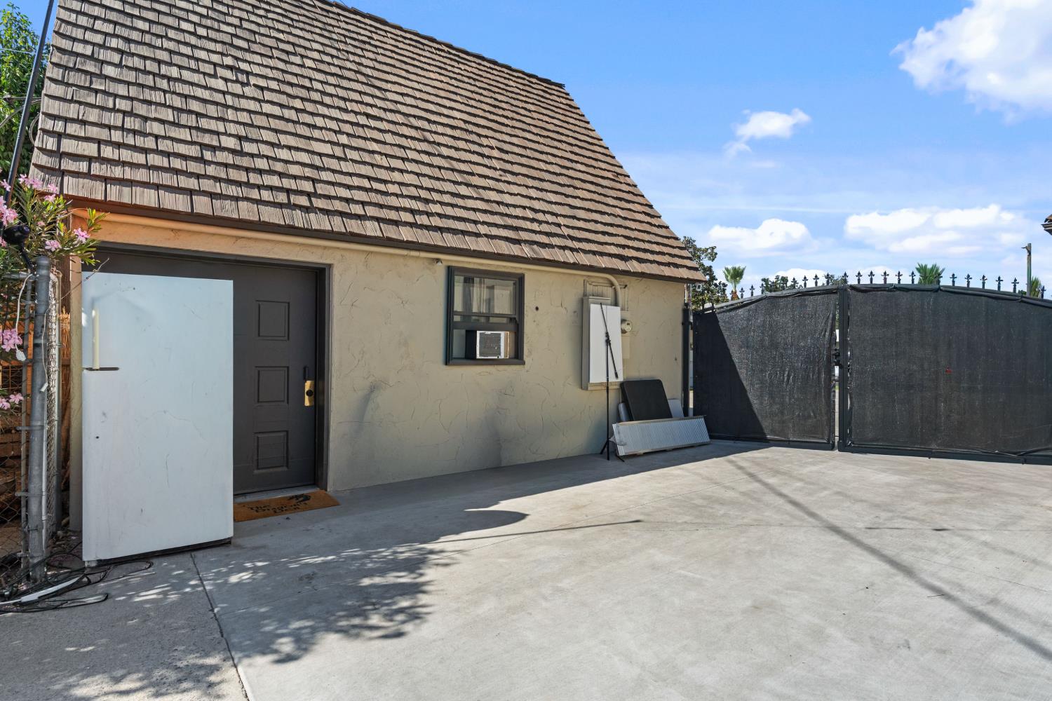 1502 1520 E Olive, Fresno, CA 93728