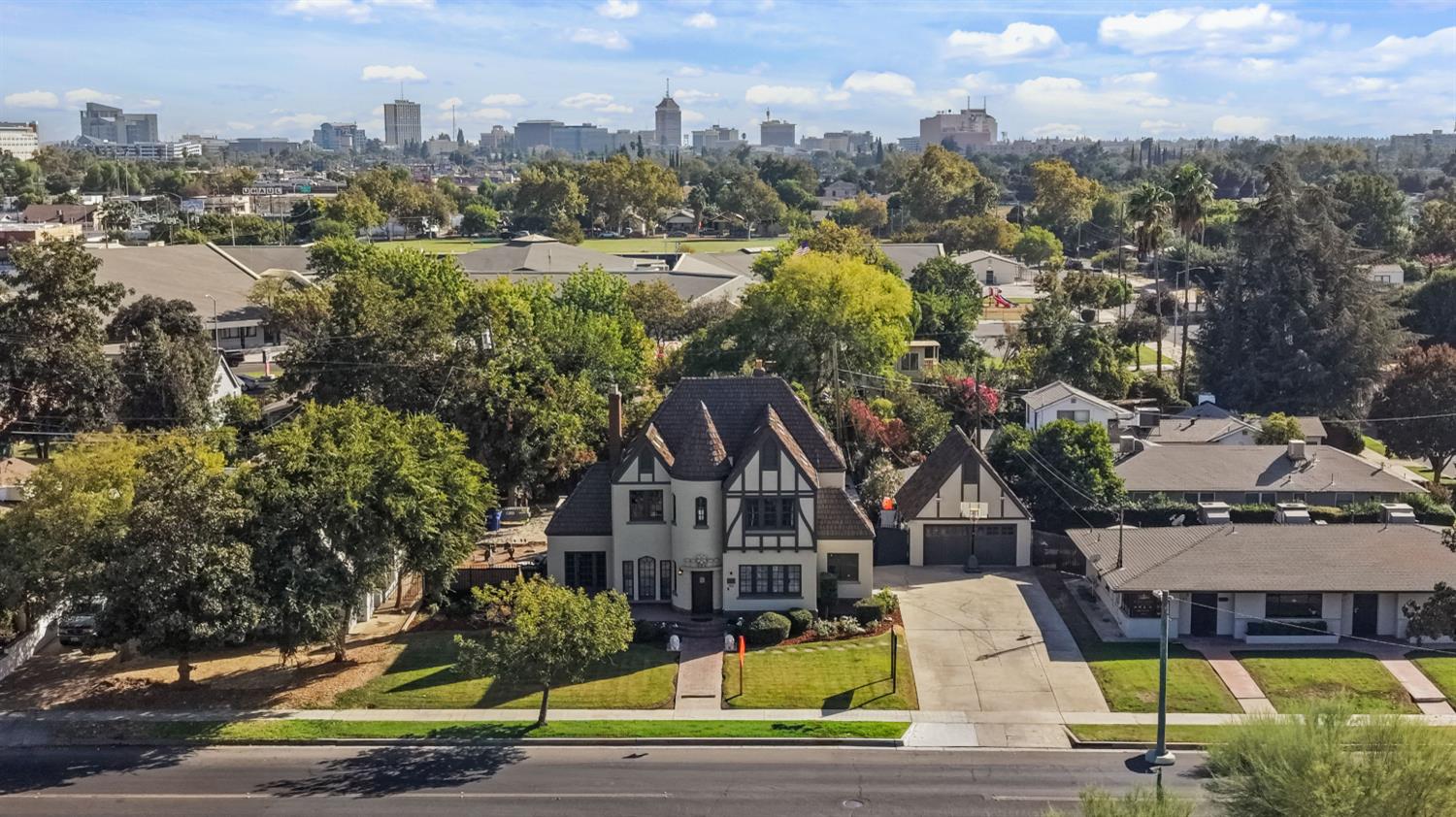 1502 1520 E Olive, Fresno, CA 93728