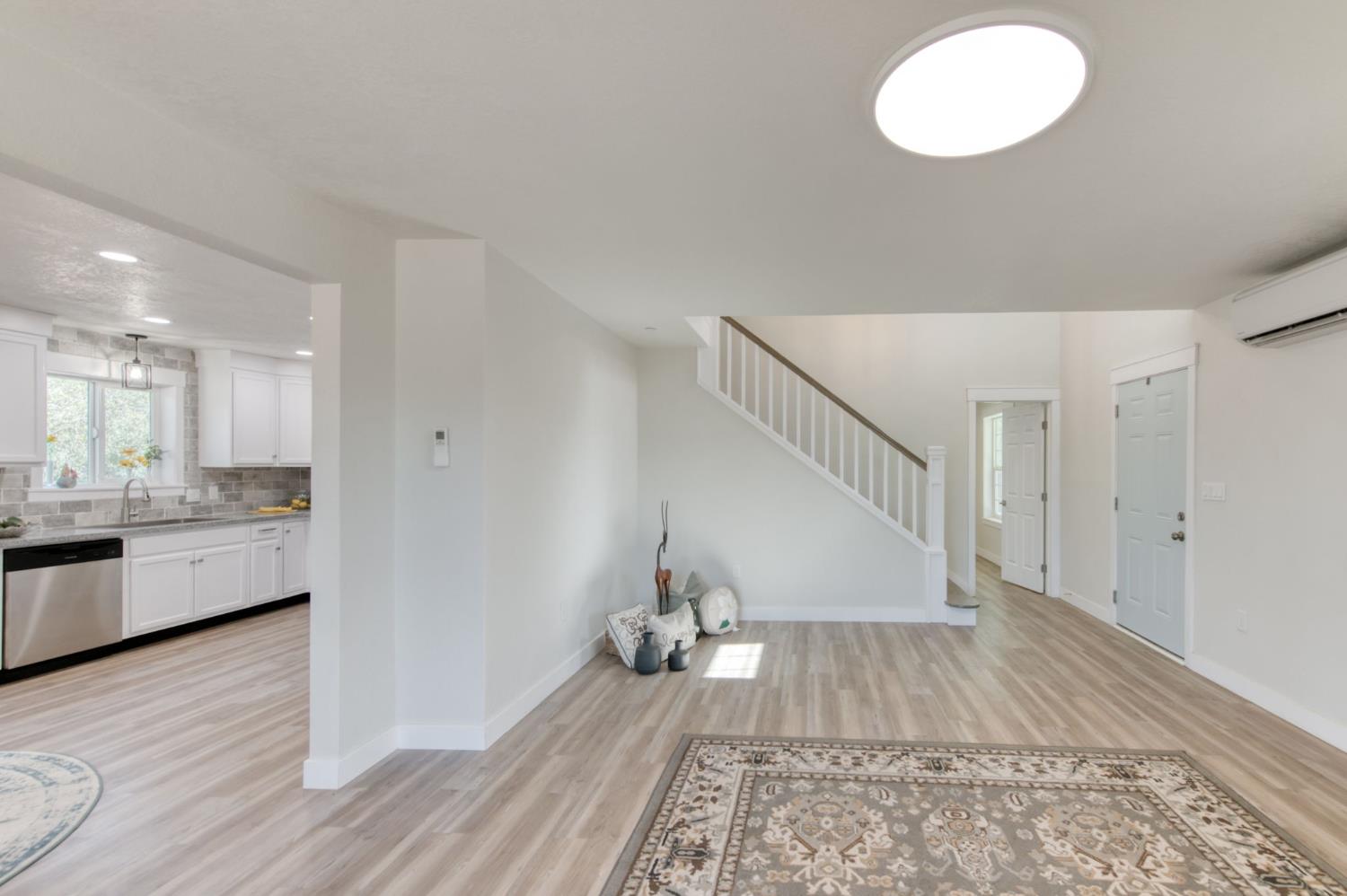 42917 Yosemite Springs Dr, Coarsegold, CA 93614