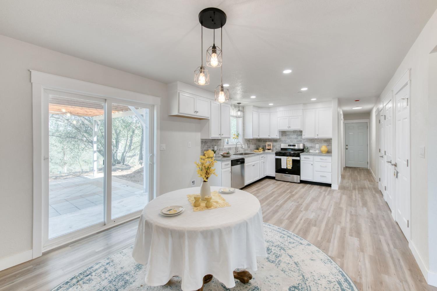 42917 Yosemite Springs Dr, Coarsegold, CA 93614