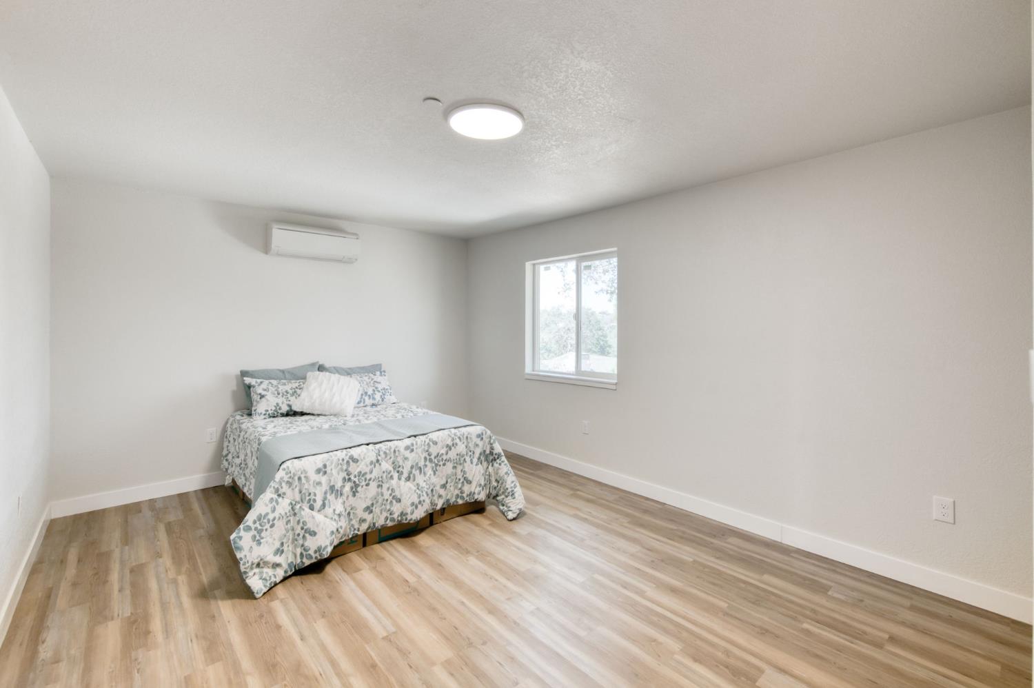 42917 Yosemite Springs Dr, Coarsegold, CA 93614