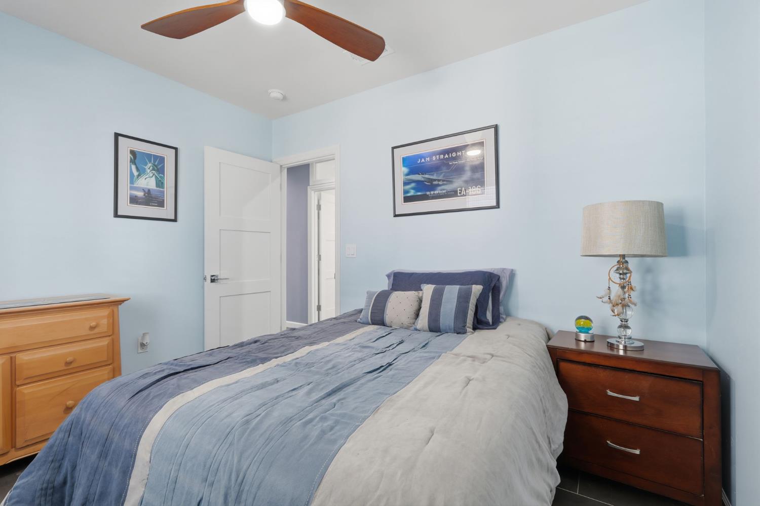 1644 W Marinette Ave, Exeter, CA 93221