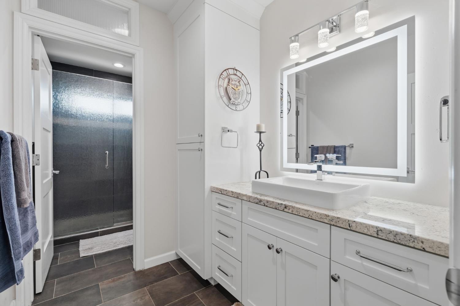 1644 W Marinette Ave, Exeter, CA 93221