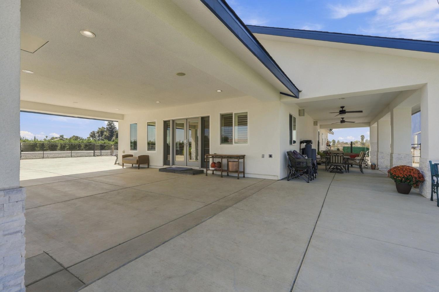 1644 W Marinette Ave, Exeter, CA 93221