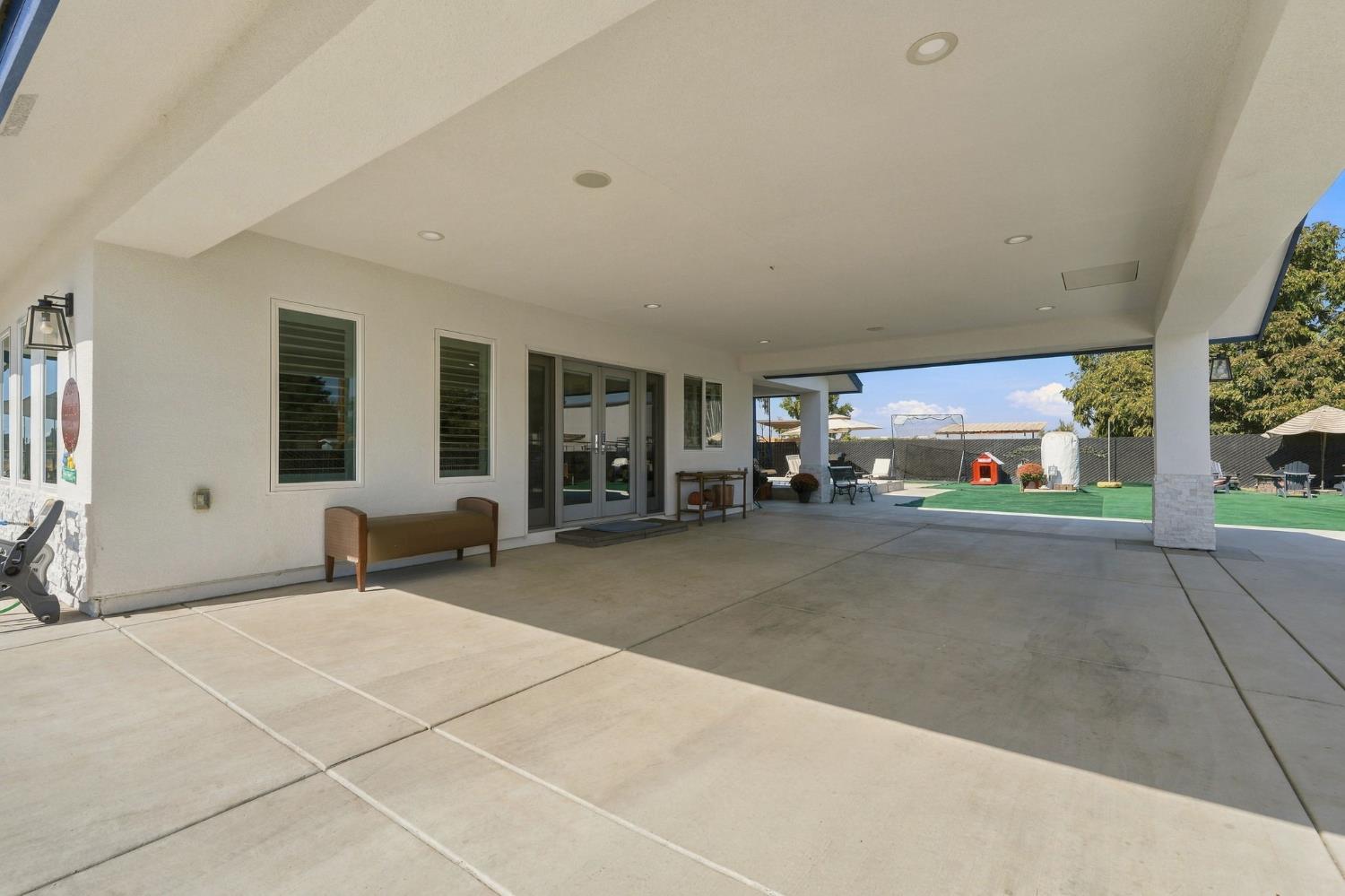 1644 W Marinette Ave, Exeter, CA 93221