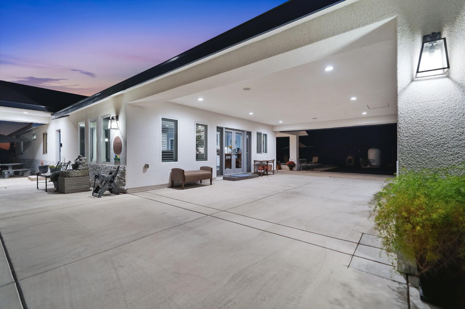1644 W Marinette Ave, Exeter, CA 93221