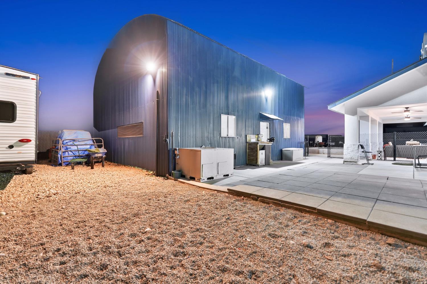 1644 W Marinette Ave, Exeter, CA 93221