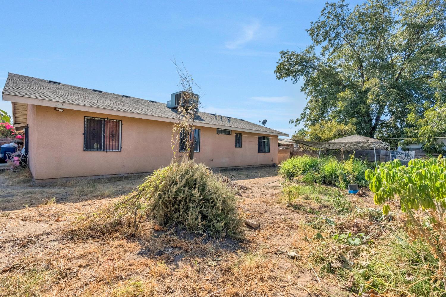 134 W Lorena Ave, Fresno, CA 93706