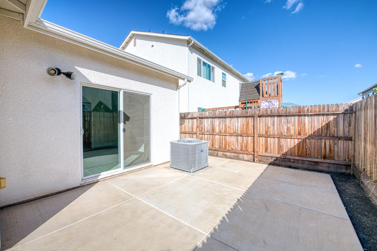 7183 E Simpson Ave, Fresno, CA 93737