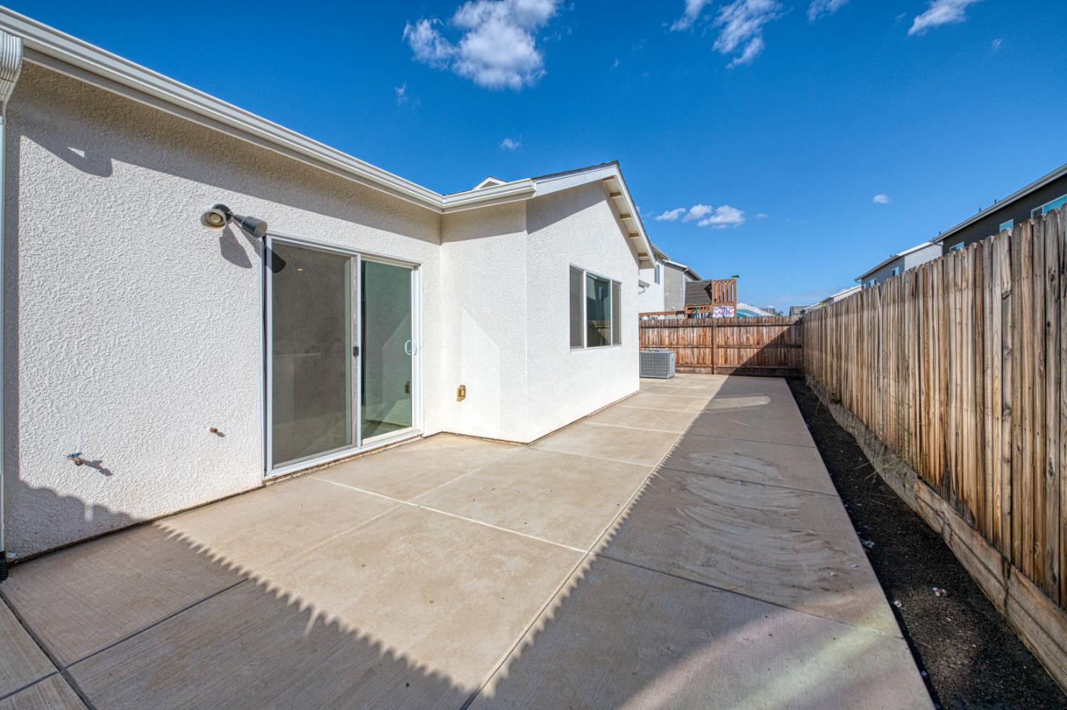 7183 E Simpson Ave, Fresno, CA 93737