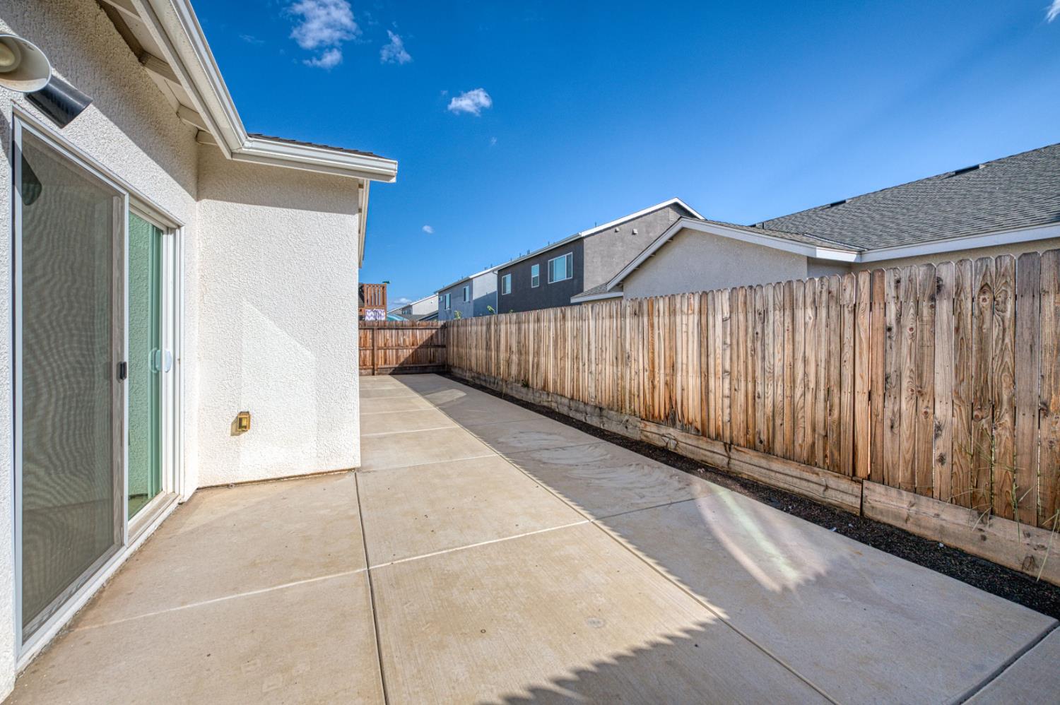 7183 E Simpson Ave, Fresno, CA 93737