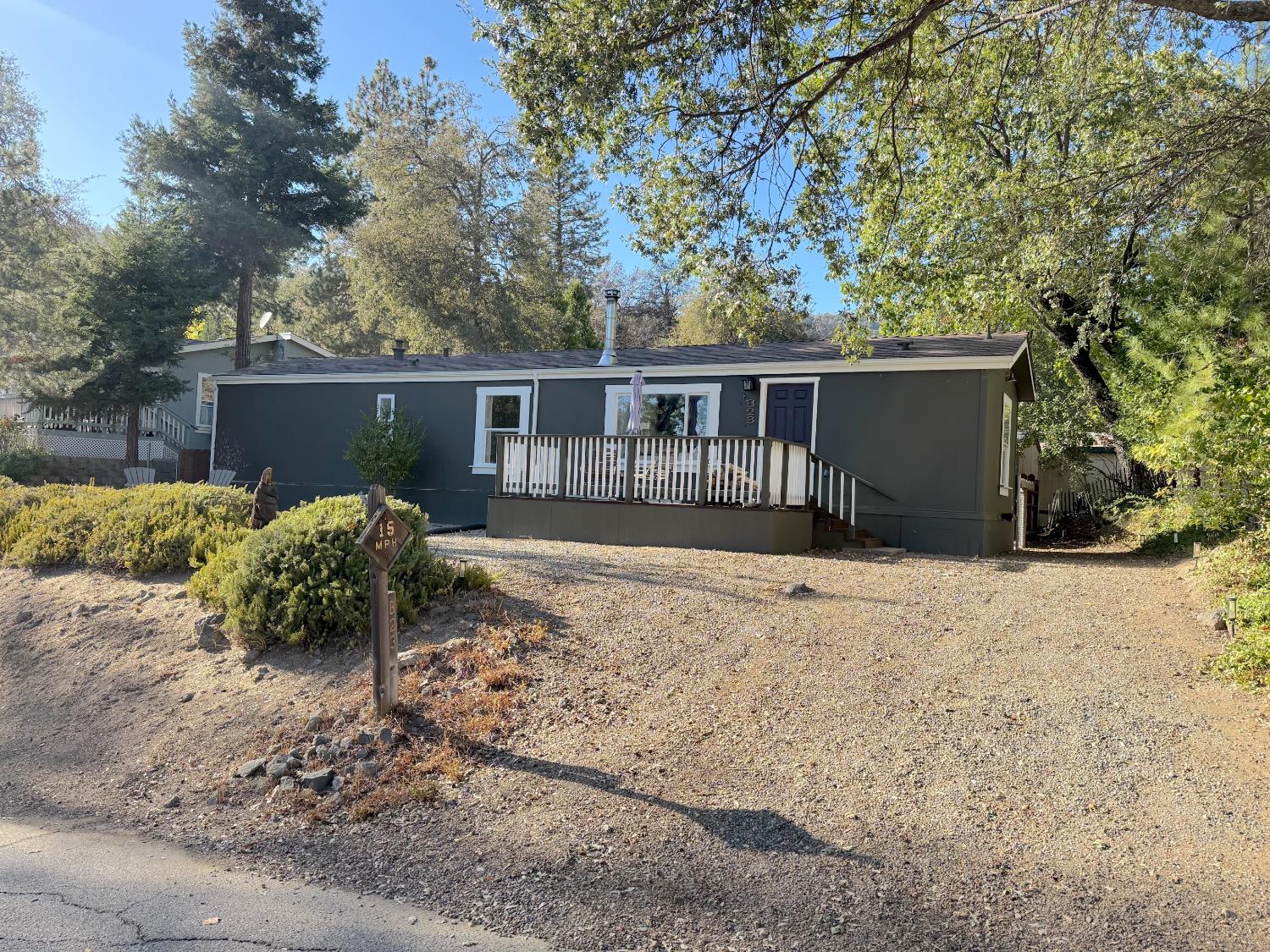 43555 Highway 41 #B23, Oakhurst, CA 93644