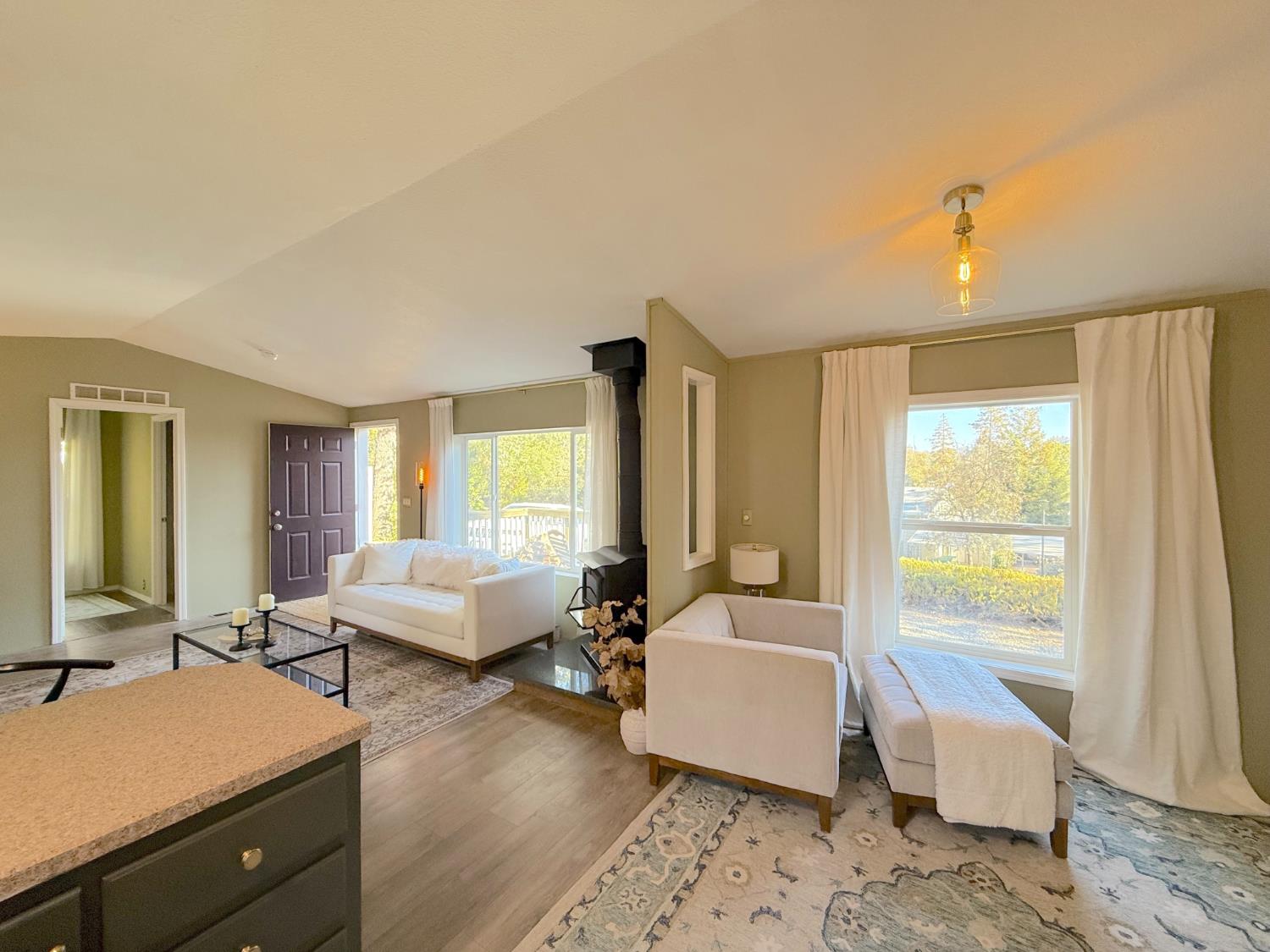 43555 Highway 41 #B23, Oakhurst, CA 93644