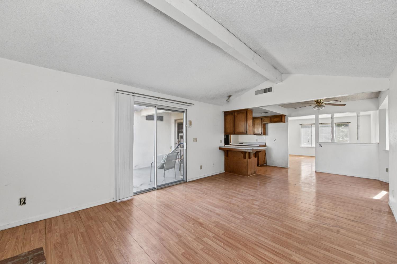 5162 W Indianapolis Ave, Fresno, CA 93722