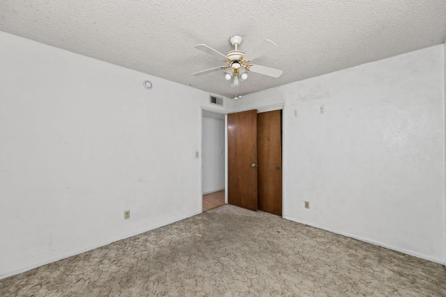 5162 W Indianapolis Ave, Fresno, CA 93722