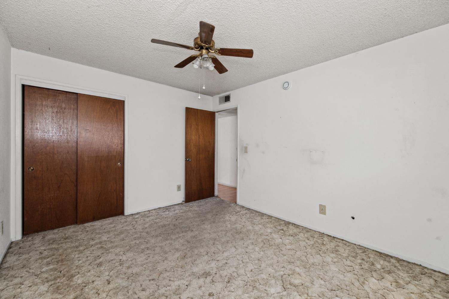 5162 W Indianapolis Ave, Fresno, CA 93722