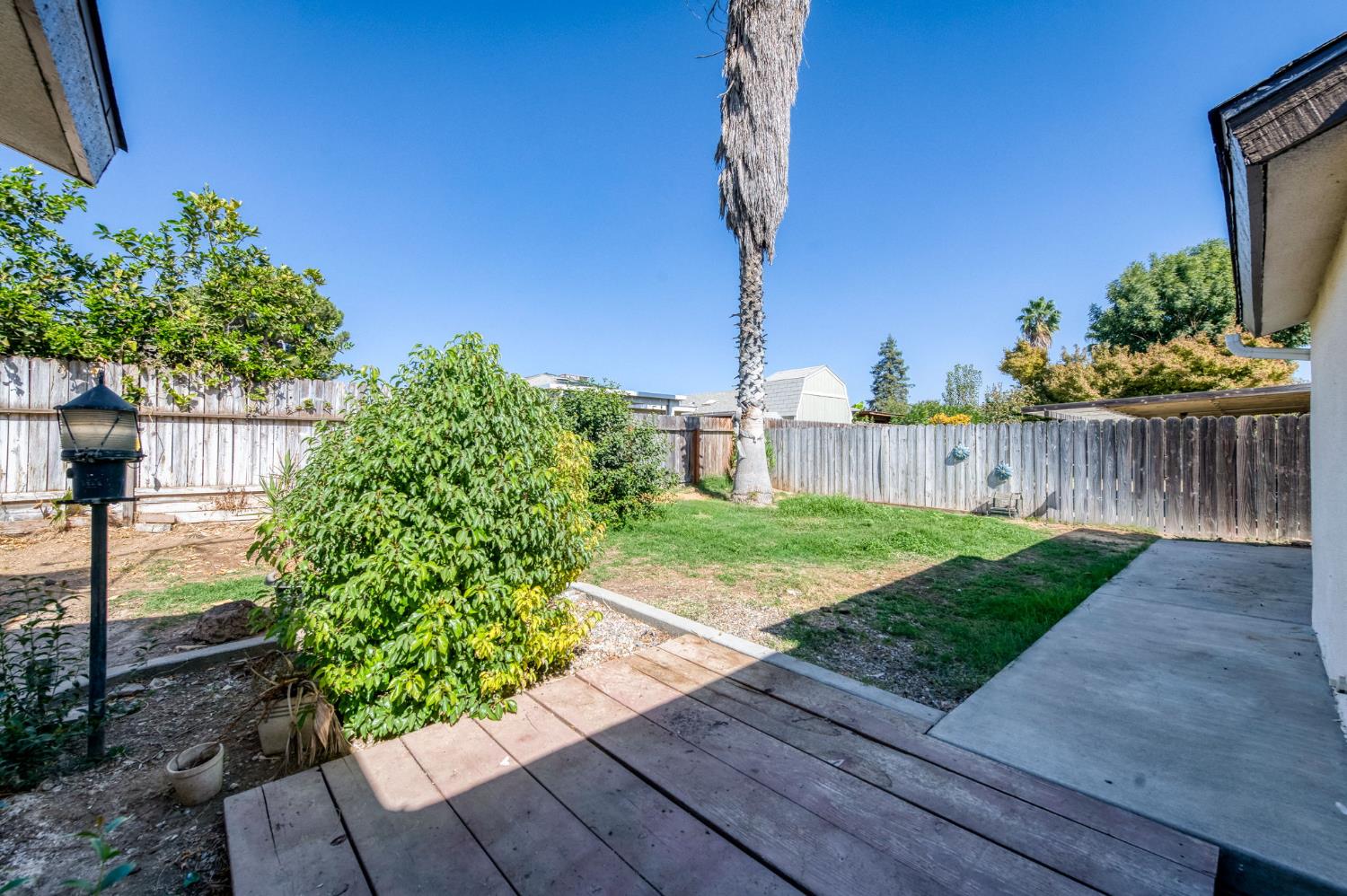 5162 W Indianapolis Ave, Fresno, CA 93722