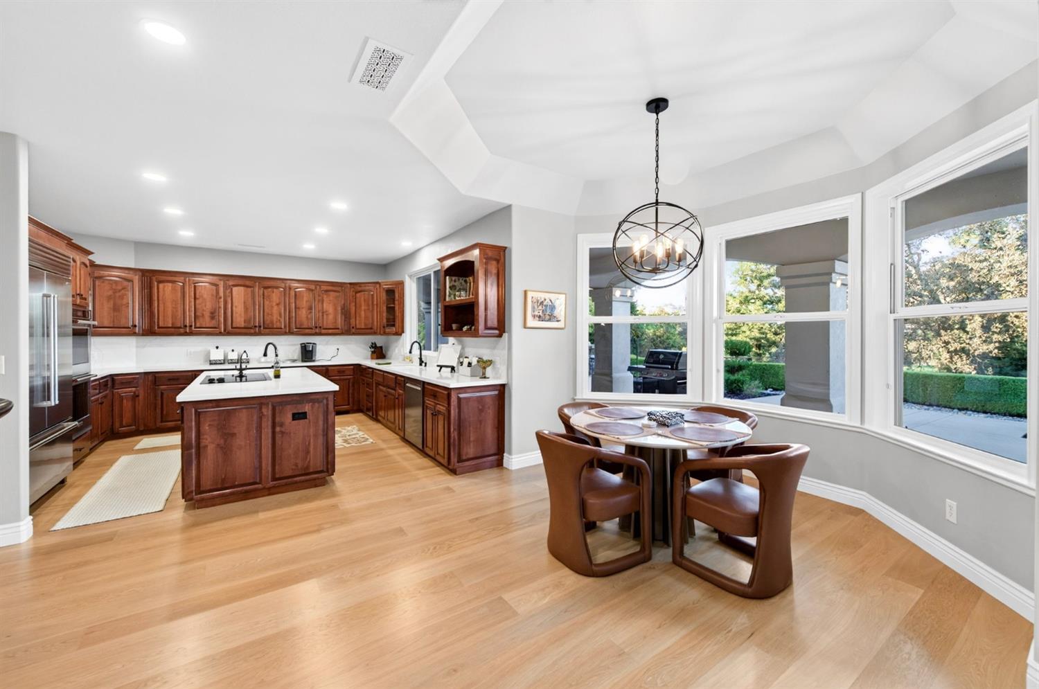21998 Brighton Crest Dr, Friant, CA 93626