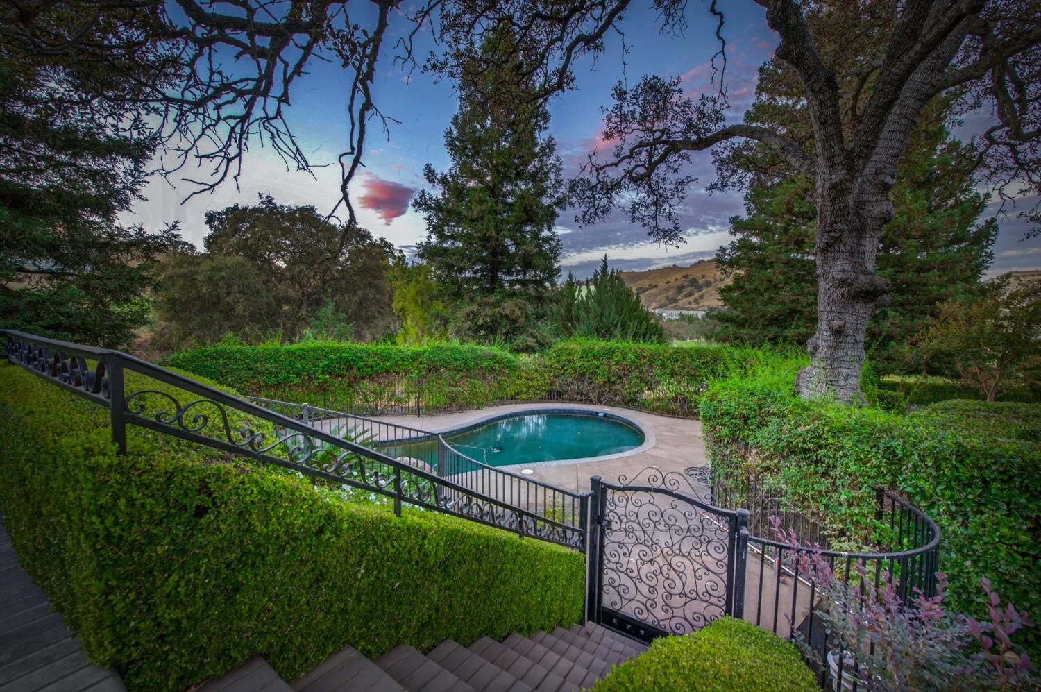 21998 Brighton Crest Dr, Friant, CA 93626