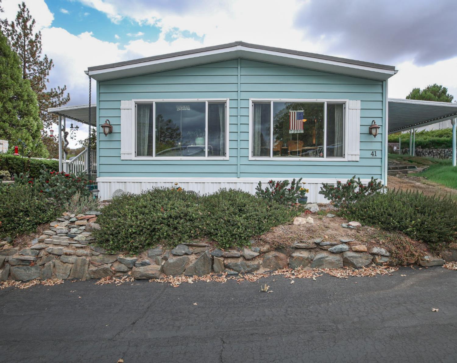 39678 Road 425B #41, Oakhurst, CA 93644