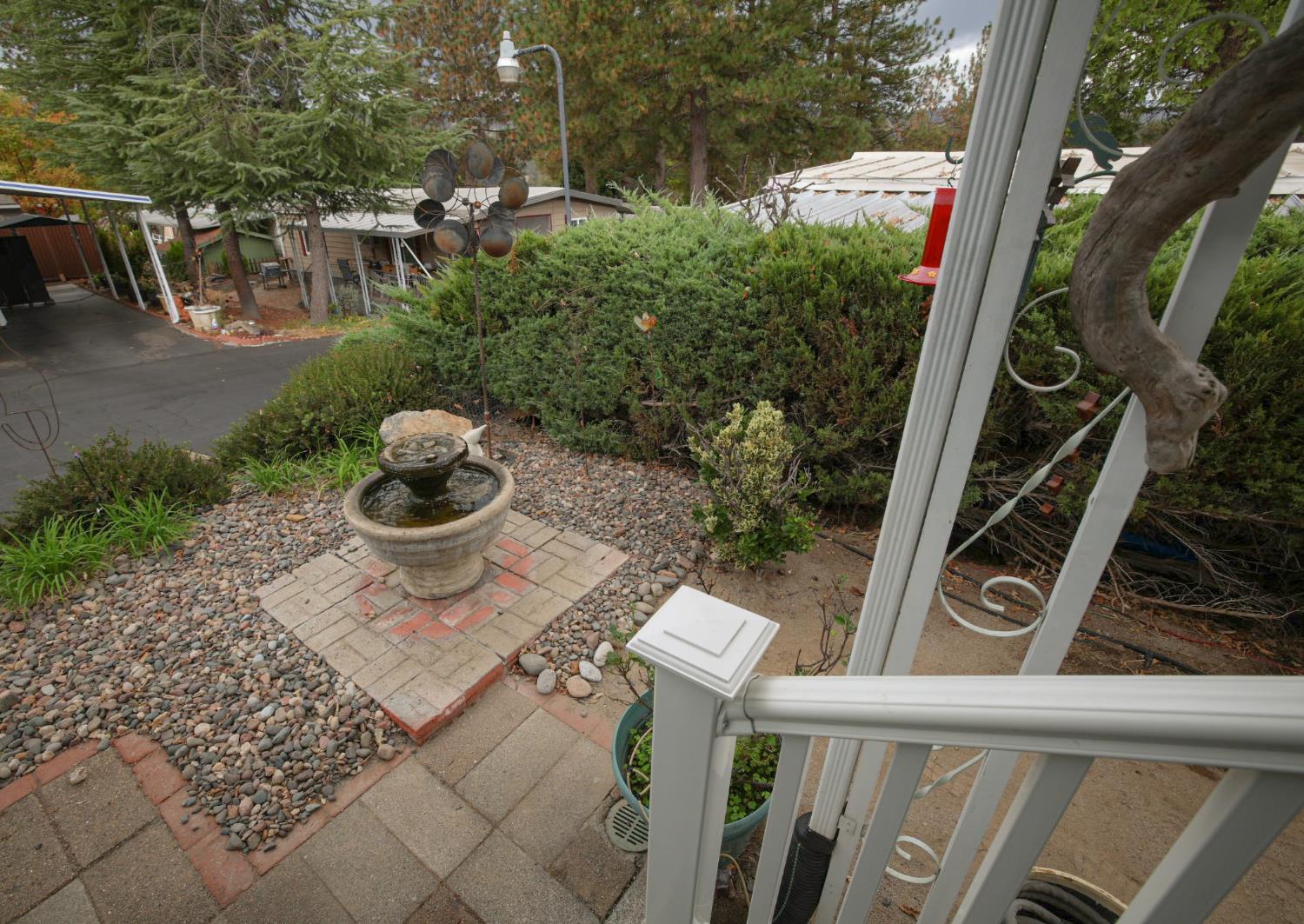 39678 Road 425B #41, Oakhurst, CA 93644