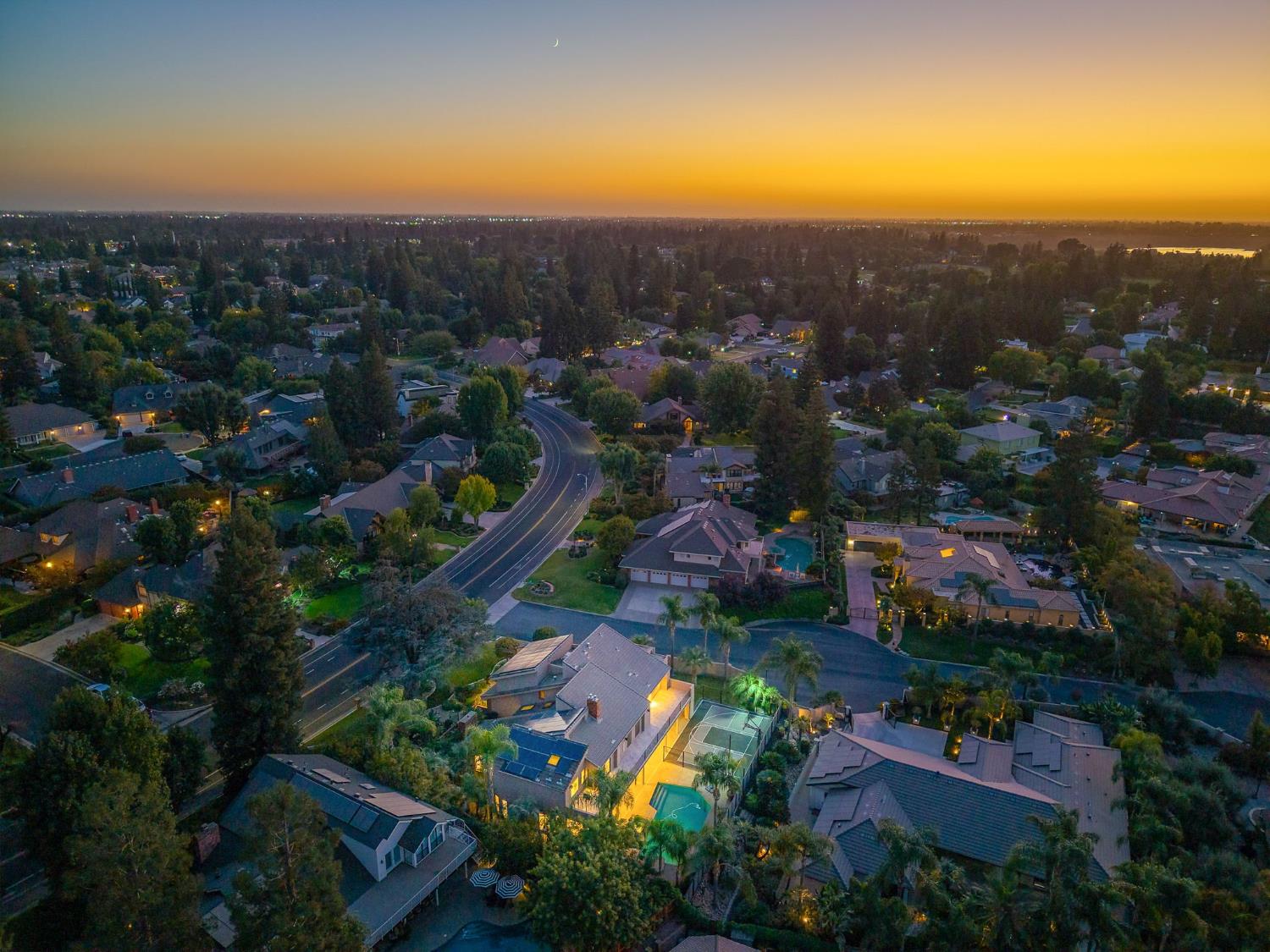 2788 W Bluff Ave, Fresno, CA 93711