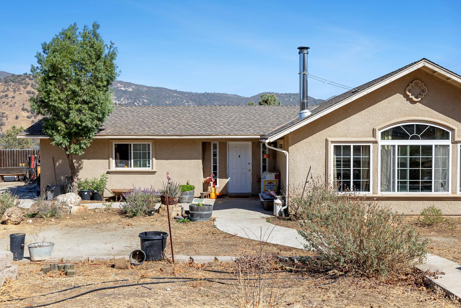 28354 Burrough Valley Rd, Tollhouse, CA 93667