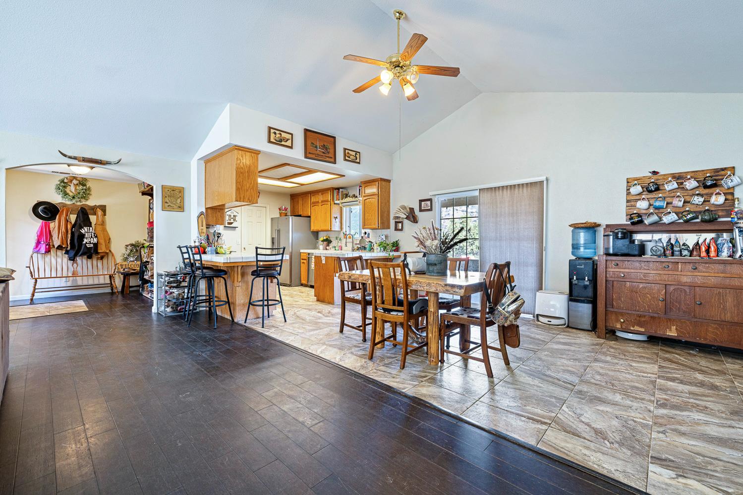 28354 Burrough Valley Rd, Tollhouse, CA 93667